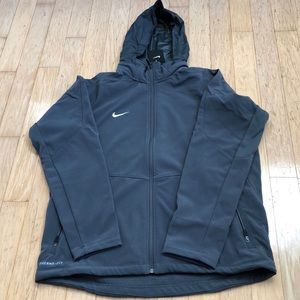 nike sphere hybrid jacket